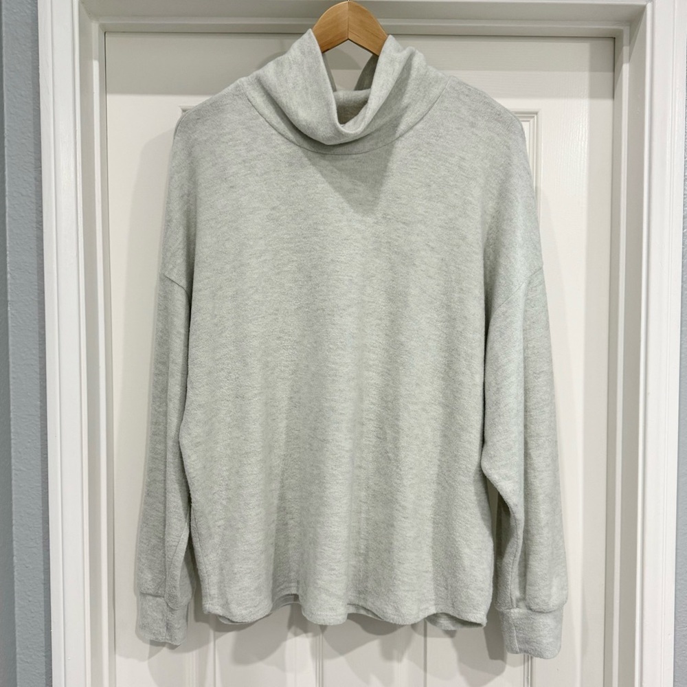 Socialite Cozy Light Grey Mock Neck Turtleneck Sweater